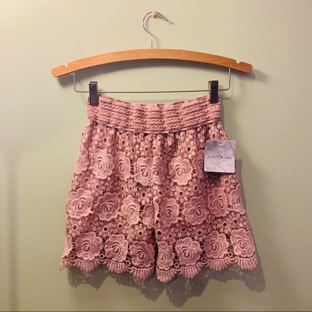 Flower Lace/Embroidered Pink Midi Short